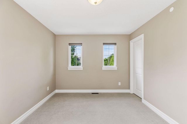 6 Cunningham Road, North Oaks, MN 55127