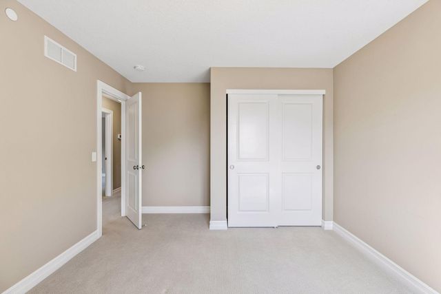 6 Cunningham Road, North Oaks, MN 55127