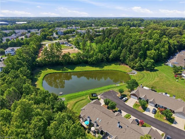 4301 River Rock Point, Greensboro, NC 27409