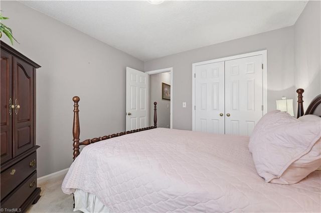 4301 River Rock Point, Greensboro, NC 27409