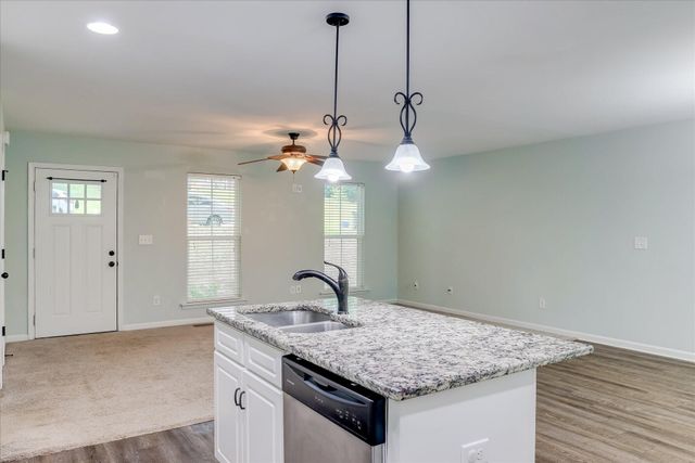 605 Ridgefield Drive, North Augusta, SC 29841