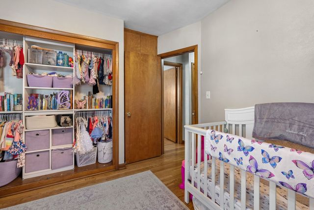 2020 N LINCOLN Avenue, Davenport, IA 52804