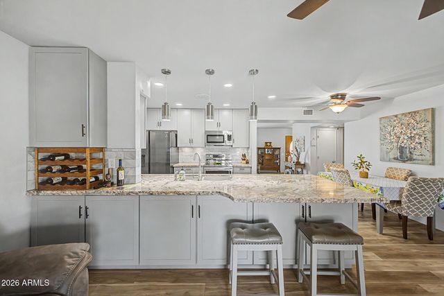 16840 N PINE VALLEY Drive, Sun City, AZ 85351