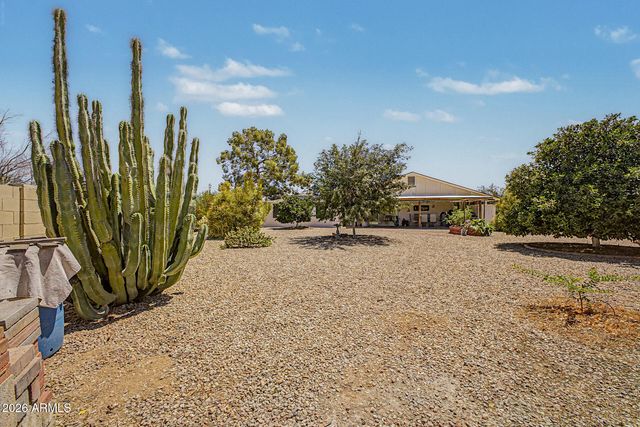 16840 N PINE VALLEY Drive, Sun City, AZ 85351