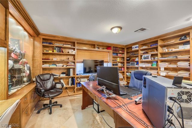 2817 La Mesa Drive, Henderson, NV 89014