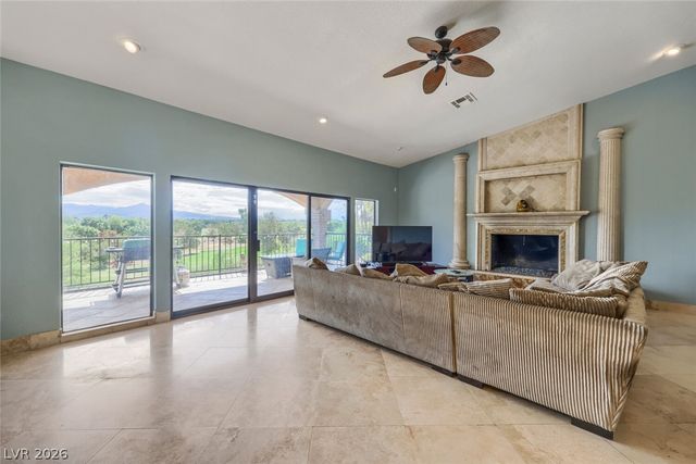 2817 La Mesa Drive, Henderson, NV 89014