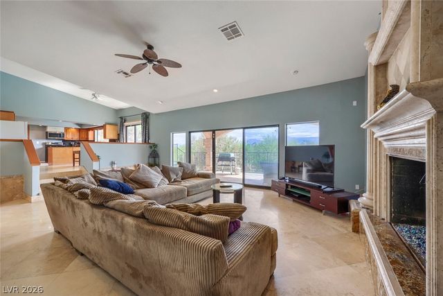 2817 La Mesa Drive, Henderson, NV 89014