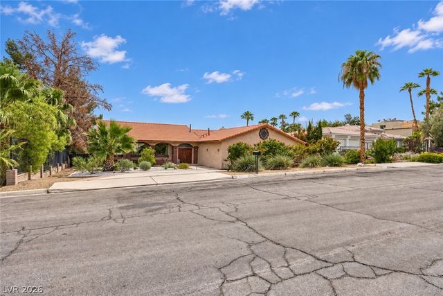 2817 La Mesa Drive, Henderson, NV 89014