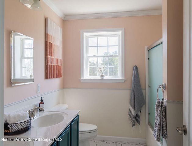 44 Pine Lane, Saugerties, NY 12477