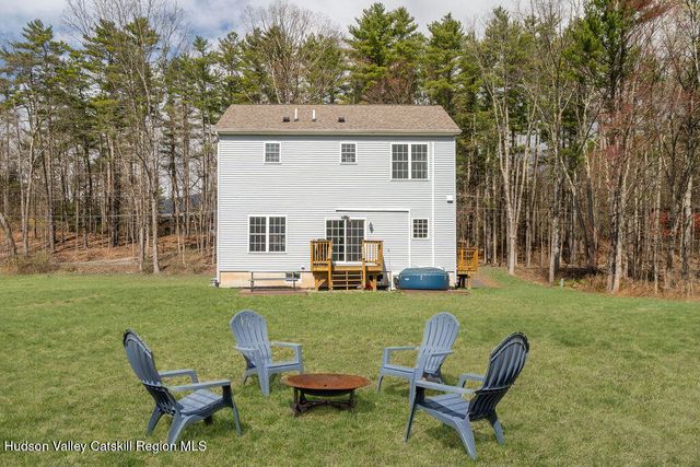 44 Pine Lane, Saugerties, NY 12477