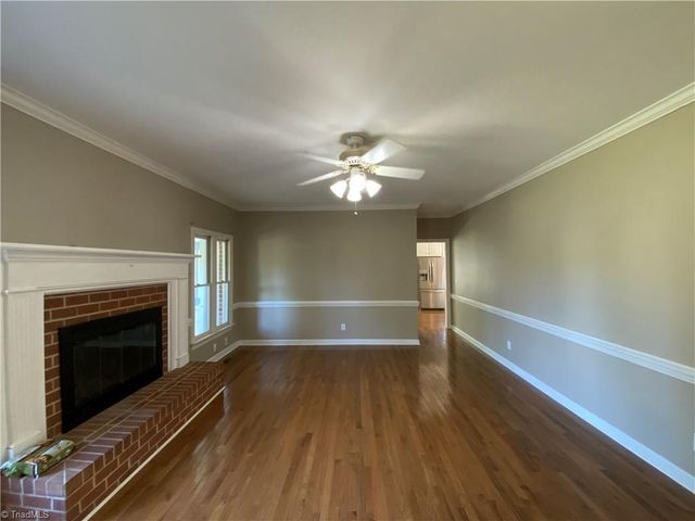 1800 Curraghmore Road, Clemmons, NC 27012