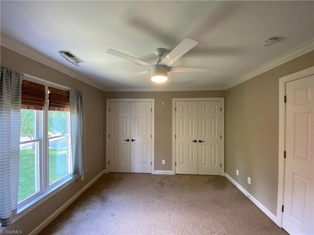 1800 Curraghmore Road, Clemmons, NC 27012