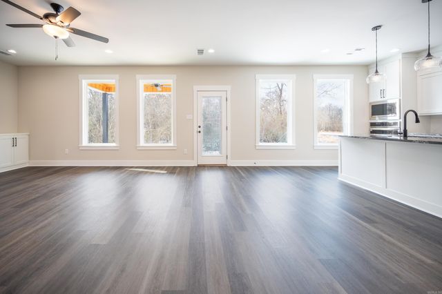 6809 Rudolph Road, Alexander, AR 72002