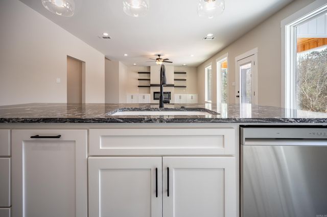 6809 Rudolph Road, Alexander, AR 72002