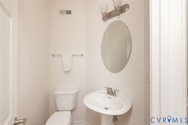 8007 Belton Cir, Mechanicsville, VA 23116