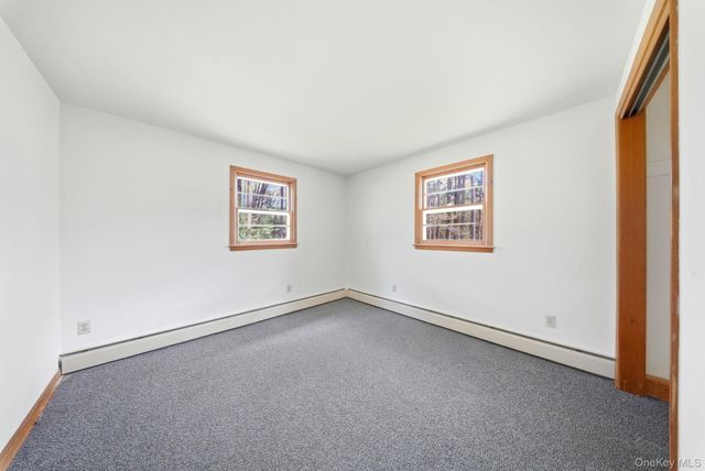 1124 State Route 42, Sparrowbush, NY 12780