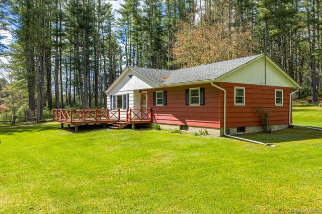 1124 State Route 42, Sparrowbush, NY 12780