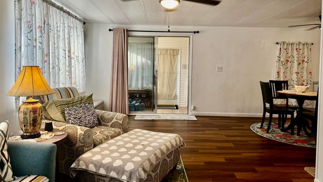 4455 Meadow View Drive, Boynton Beach, FL 33436