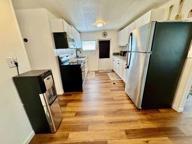 4455 Meadow View Drive, Boynton Beach, FL 33436