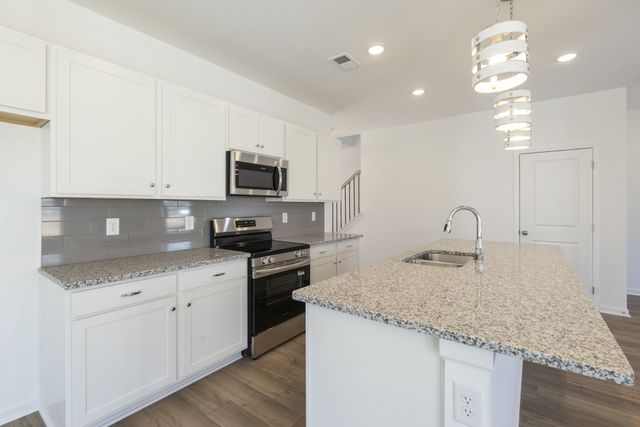 264 Claude Cir, Clarksville, TN 37042