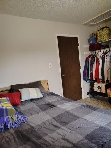 500 Catalina Street, Frontenac, KS 66763