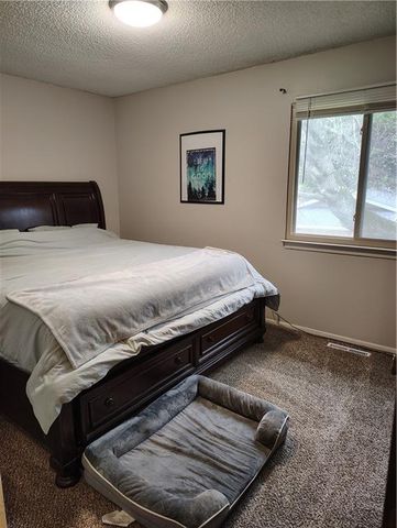 500 Catalina Street, Frontenac, KS 66763