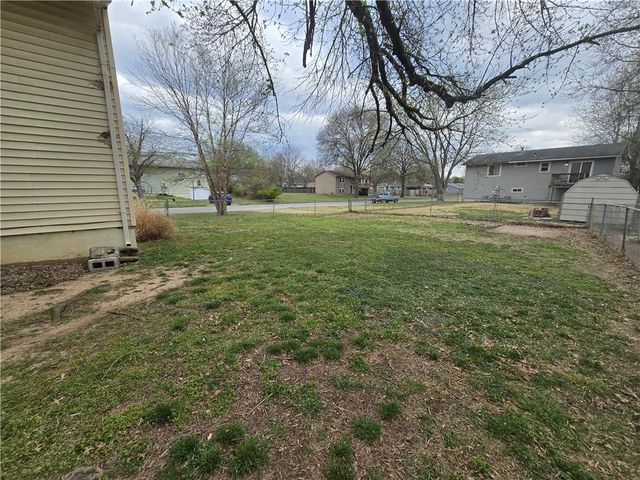 500 Catalina Street, Frontenac, KS 66763