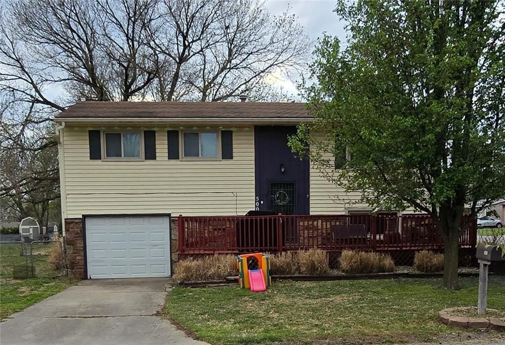 500 Catalina Street, Frontenac, KS 66763