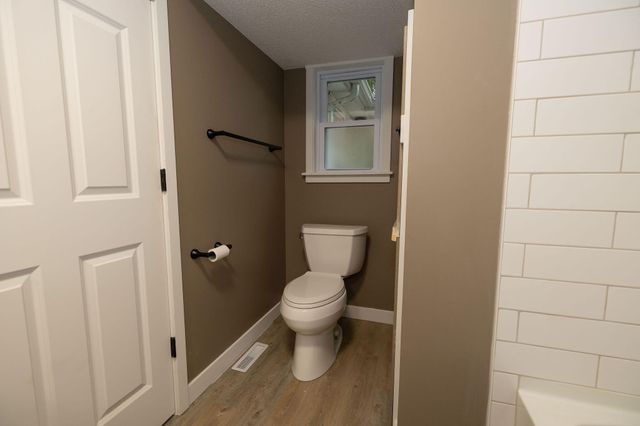 7393 N Sprinkle Road, Kalamazoo, MI 49004