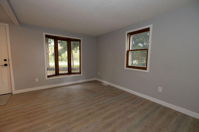 7393 N Sprinkle Road, Kalamazoo, MI 49004