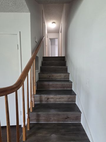 422 Cedarcliff Rd, Antioch, TN 37013
