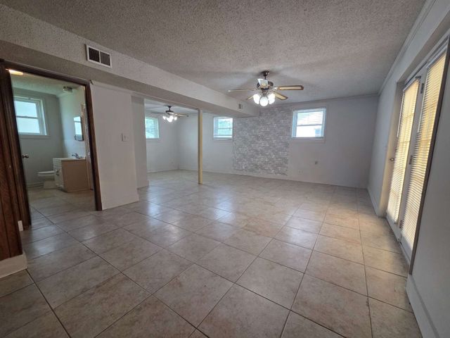 422 Cedarcliff Rd, Antioch, TN 37013