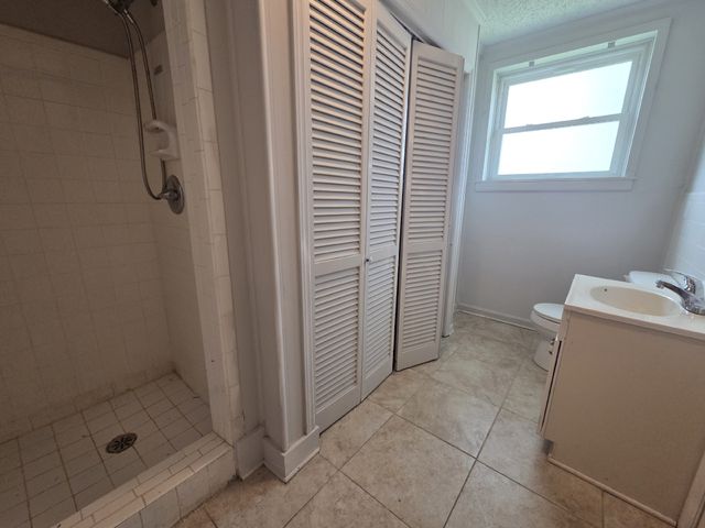 422 Cedarcliff Rd, Antioch, TN 37013