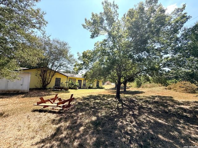 10203 PLUMAS DR, Converse, TX 78109