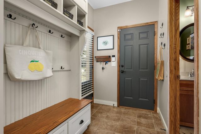 13361 Couchtown Court, Rosemount, MN 55068