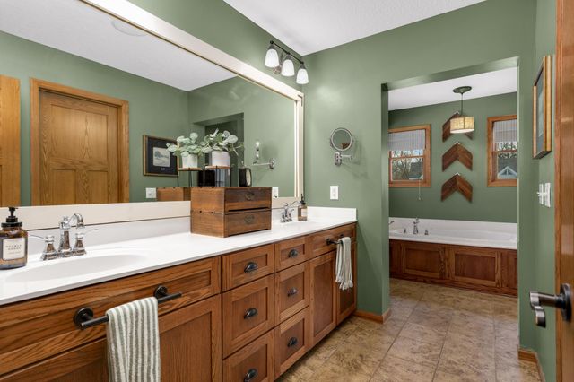 13361 Couchtown Court, Rosemount, MN 55068