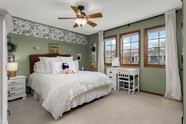 13361 Couchtown Court, Rosemount, MN 55068