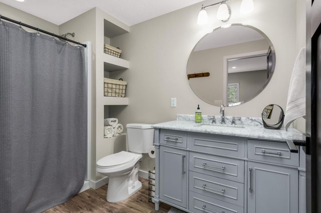 13361 Couchtown Court, Rosemount, MN 55068