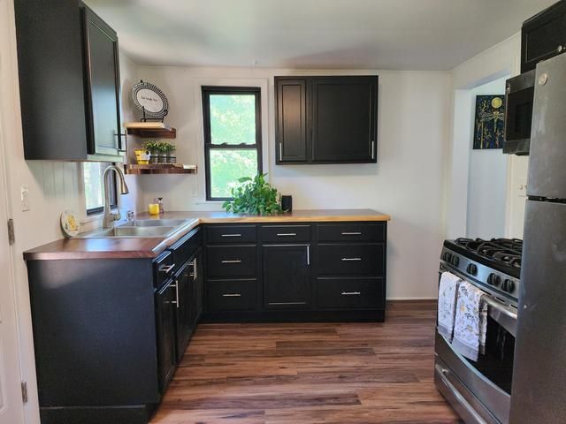 N1543 Orchid Drive, Bloomfield, WI 53128