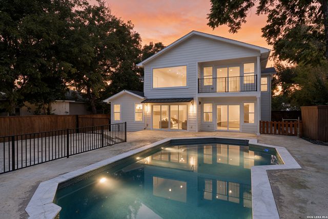 114 CLOVERLEAF AVE, San Antonio, TX 78209