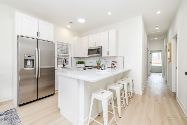 1830 S Peoria Street 1, Chicago, IL 60608