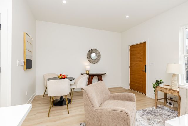 1830 S Peoria Street 1, Chicago, IL 60608