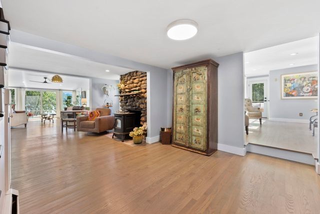 48 Lambs Grove, Spencer, MA 01562