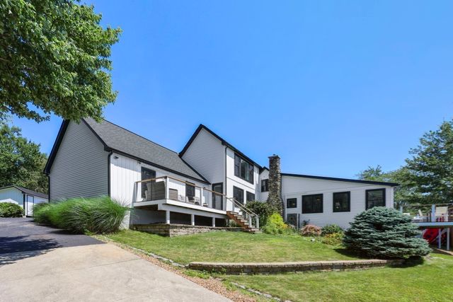 48 Lambs Grove, Spencer, MA 01562