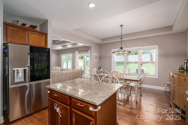 1261 10th Street Place NW 34, Hickory, NC 28601