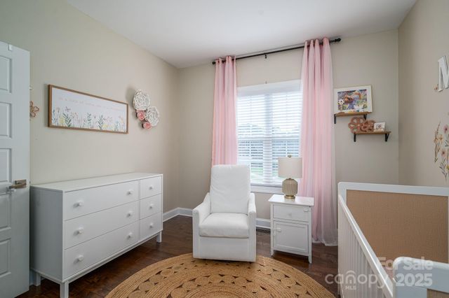 1261 10th Street Place NW 34, Hickory, NC 28601