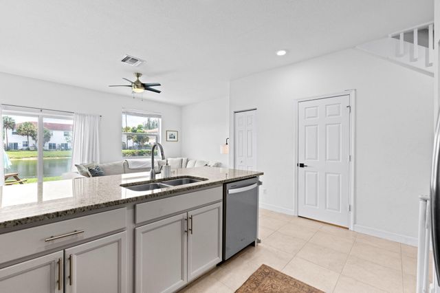 5306 Ellery Terrace, West Palm Beach, FL 33417