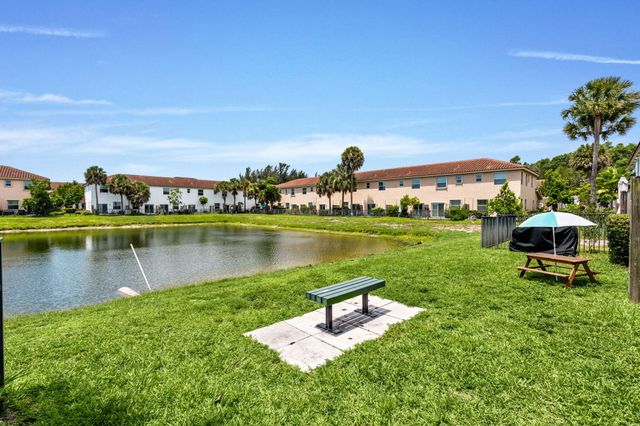 5306 Ellery Terrace, West Palm Beach, FL 33417