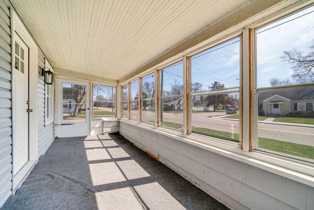 634 River Lane, Loves Park, IL 61111