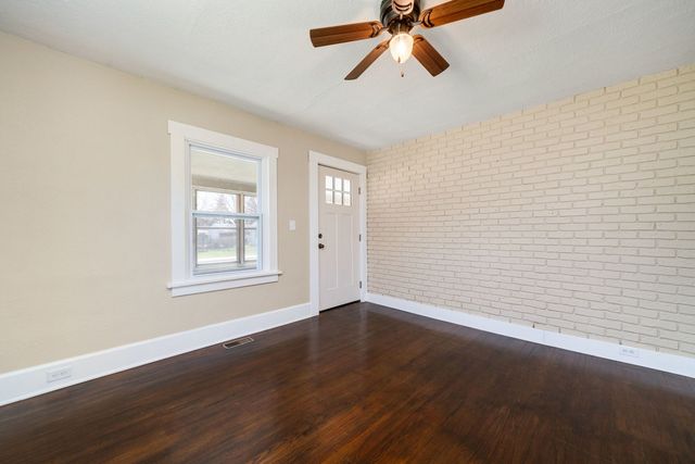 634 River Lane, Loves Park, IL 61111
